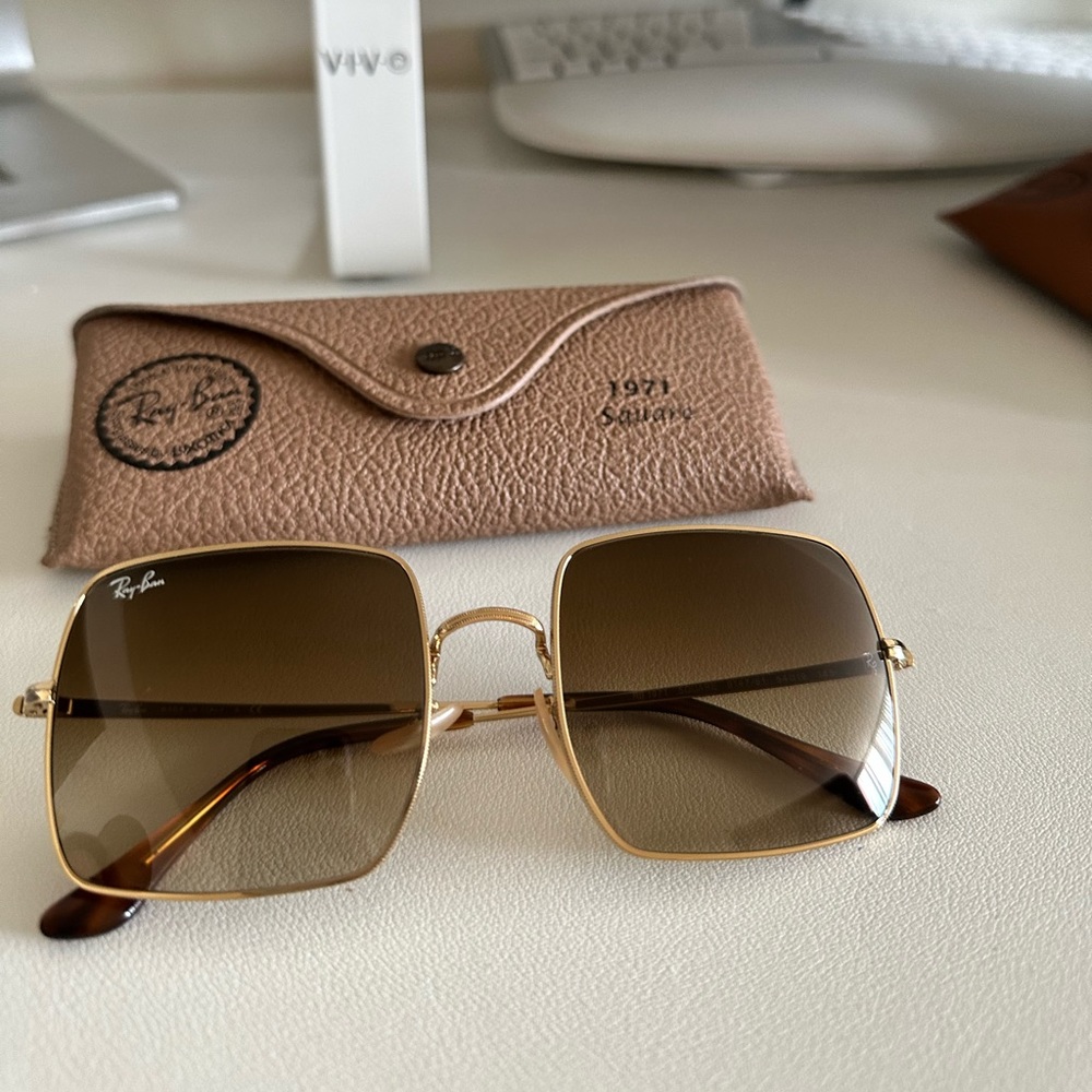 Ray-Ban RB1971 Square 1971 Classic Sunglasses